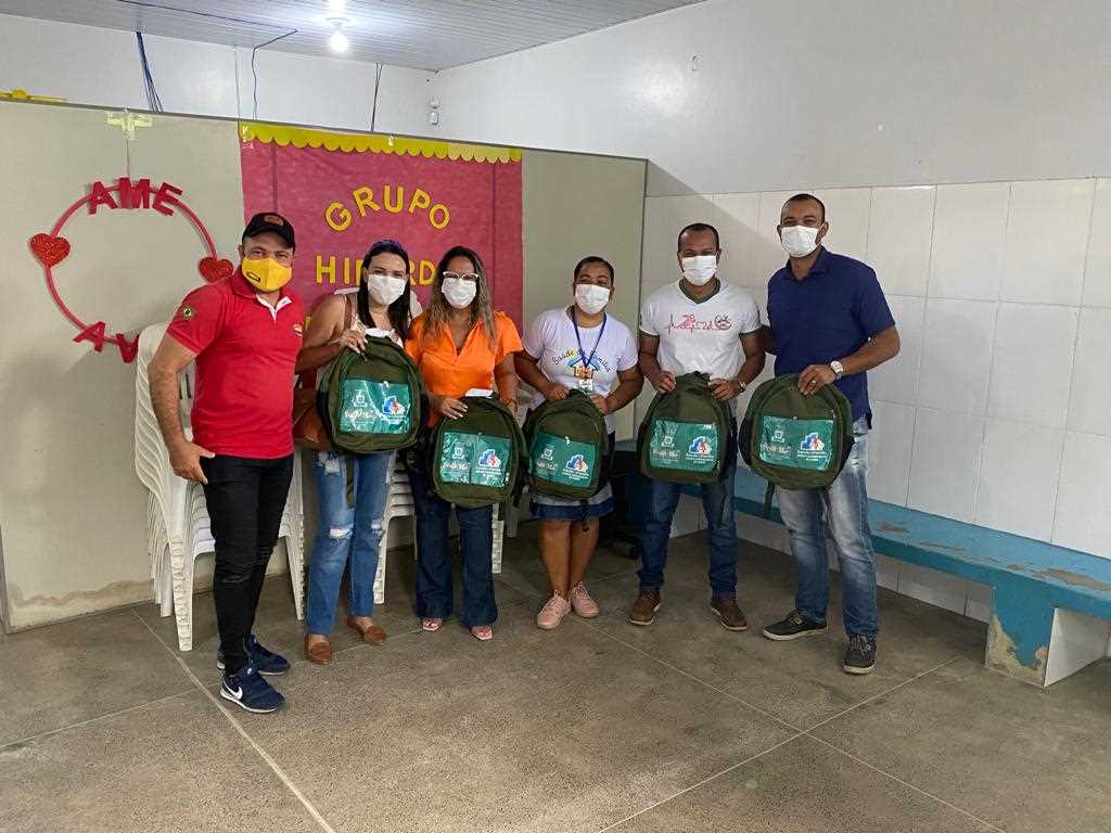 Camacã: Secretaria de Saúde faz entrega de kits de material de trabalho para Agentes Comunitários de Saúde